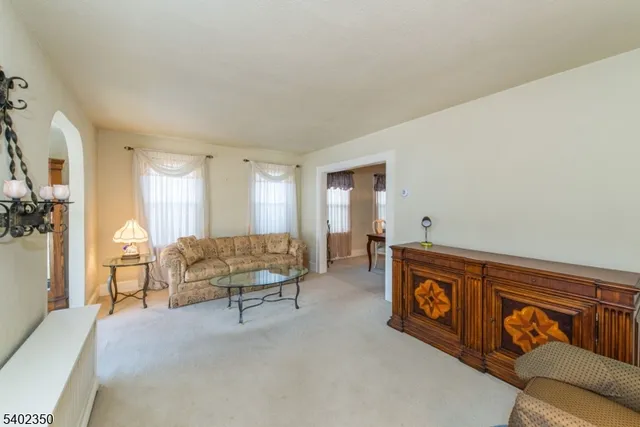 $549,900 | 31 Gray Street, West Caldwell, NJ 07006