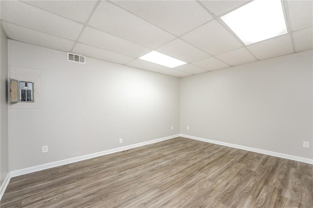 2560 Bluffton Road Buford, GA 30519 - Photo 16 of 38