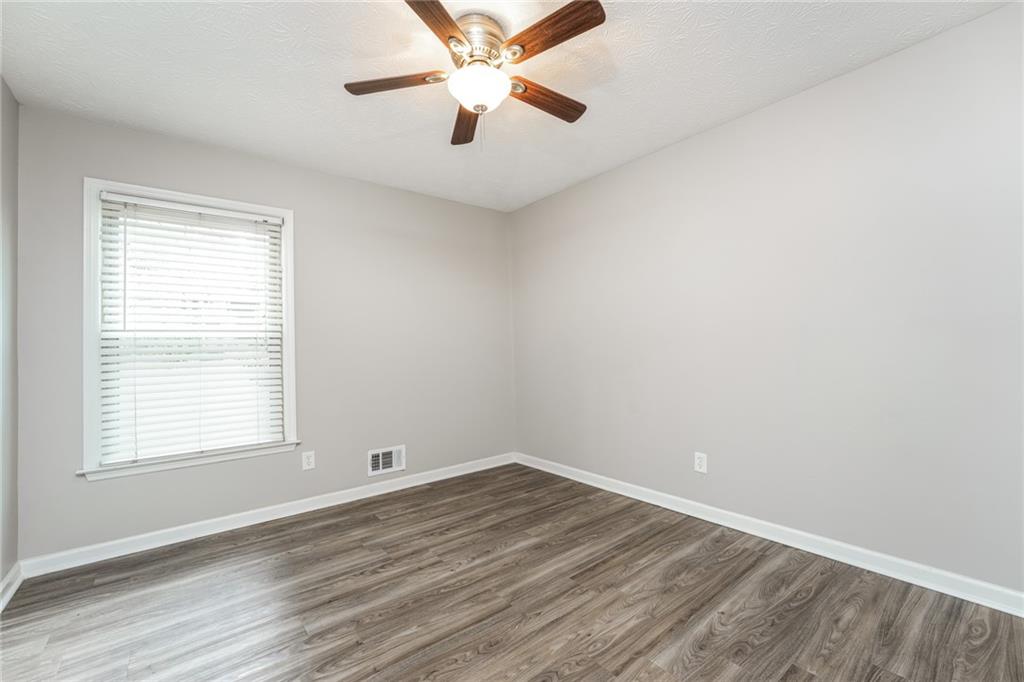 2560 Bluffton Road Buford, GA 30519 - Photo 24 of 38