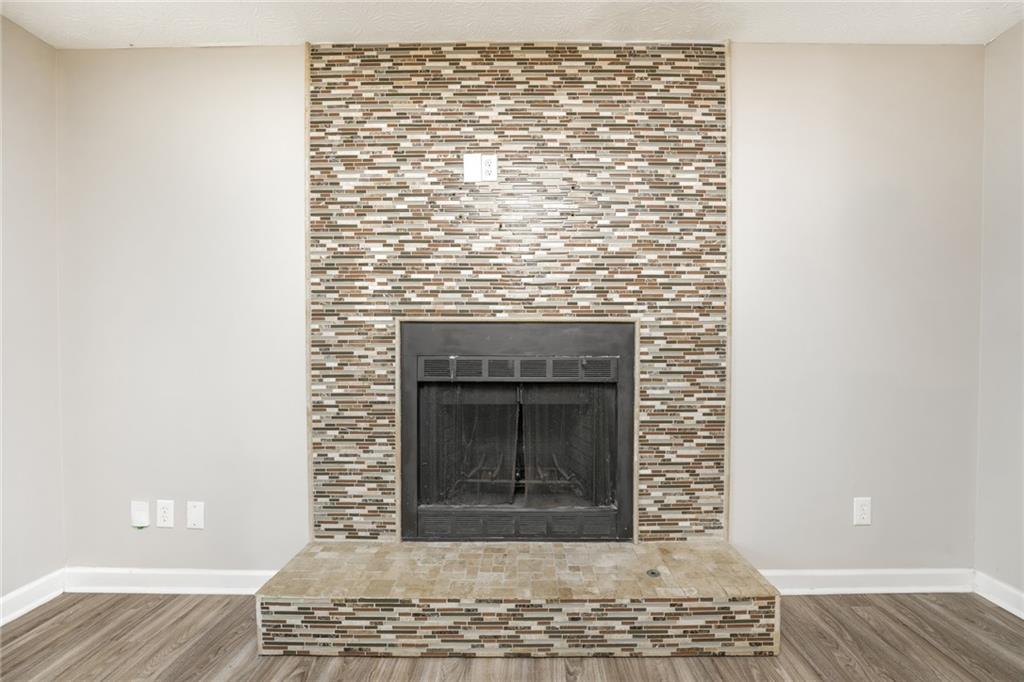 2560 Bluffton Road Buford, GA 30519 - Photo 3 of 38