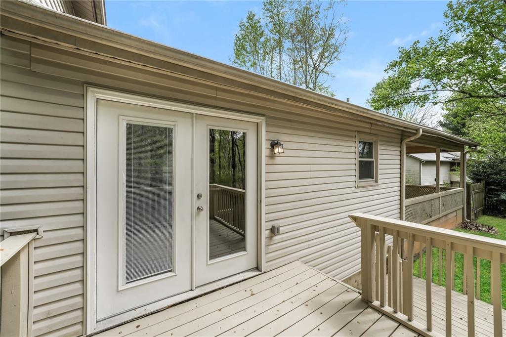 2560 Bluffton Road Buford, GA 30519 - Photo 32 of 38