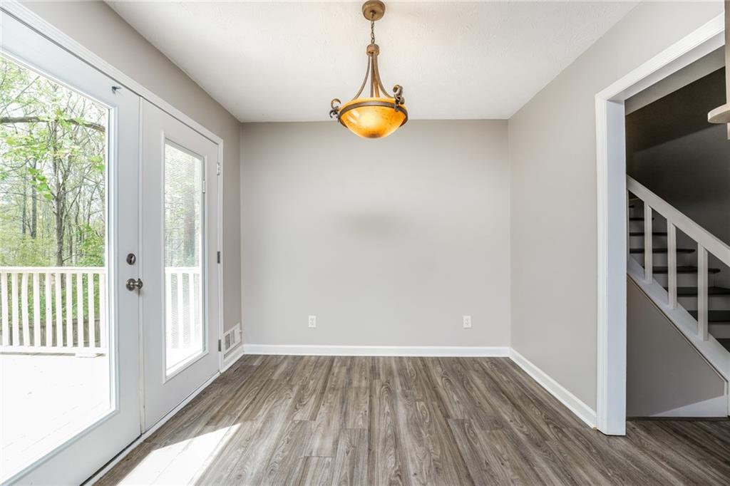 2560 Bluffton Road Buford, GA 30519 - Photo 7 of 38