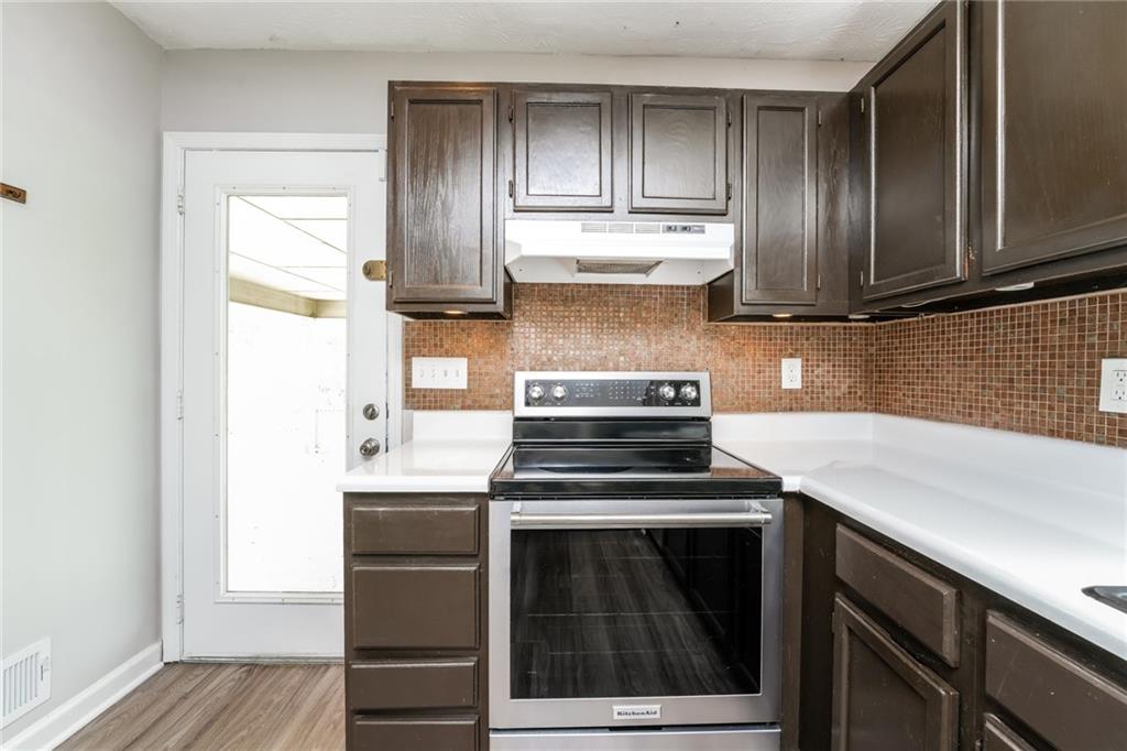 2560 Bluffton Road Buford, GA 30519 - Photo 10 of 38