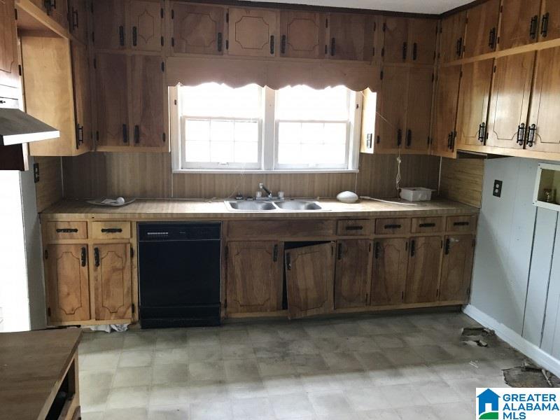 601 7th Avenue Midfield, AL 35228 - Photo 3 of 6