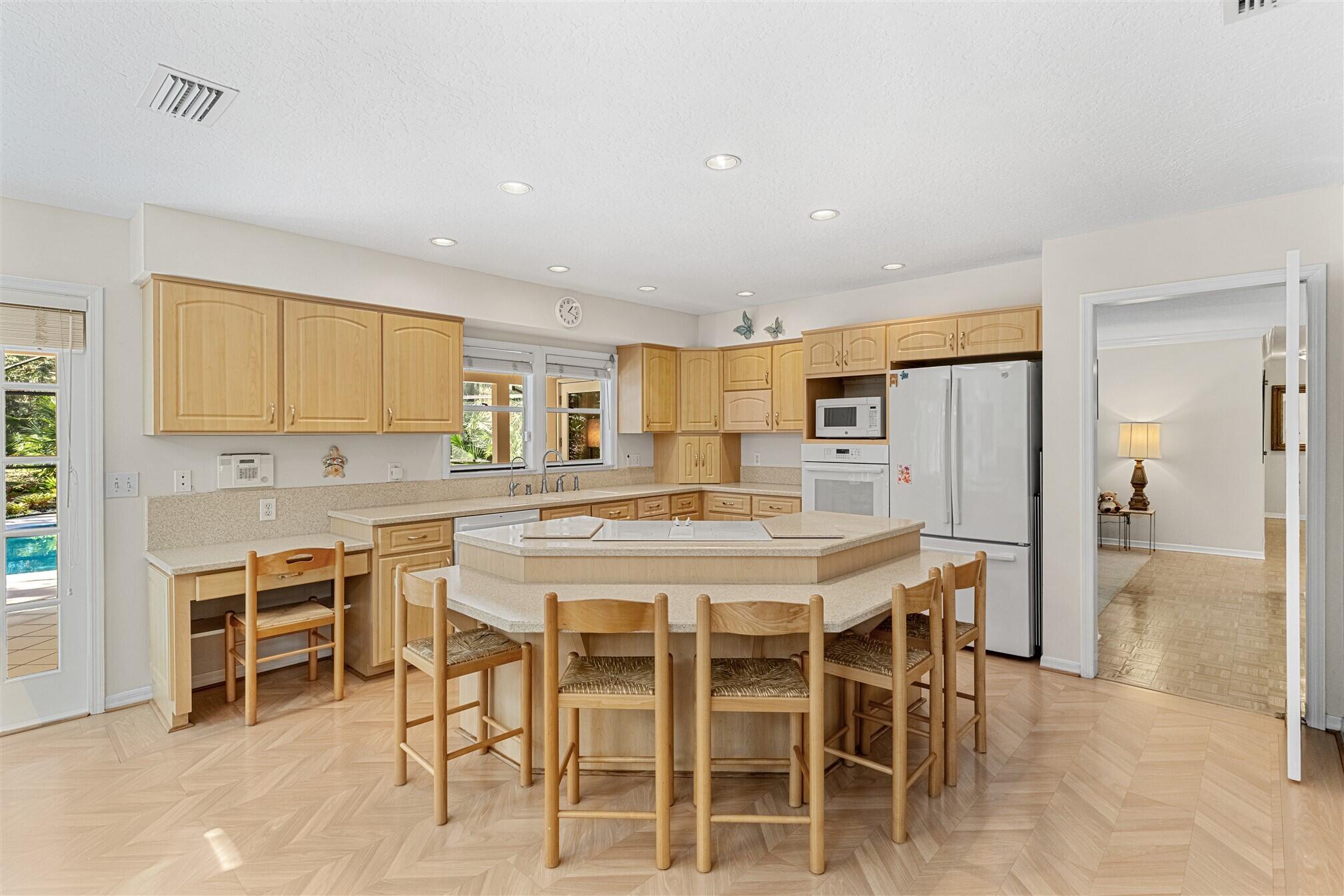 3660 Brennan Drive Melbourne, FL 32934 - Photo 17 of 71 17-print-DSC09232-HDR