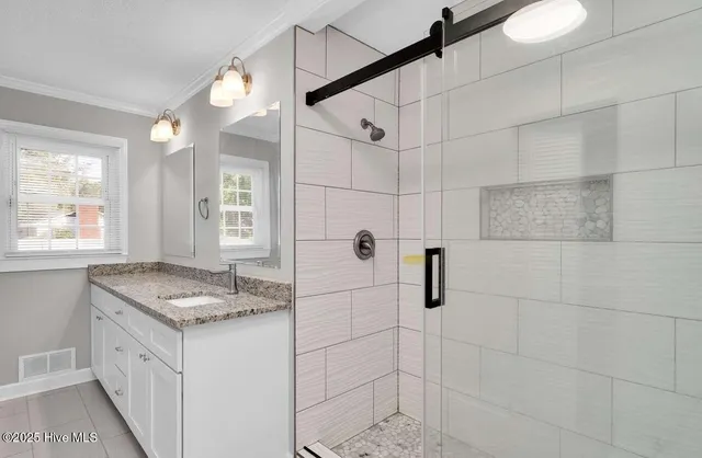 $307,000 | 159 Meadowbrook Lane, Warsaw, NC 28398