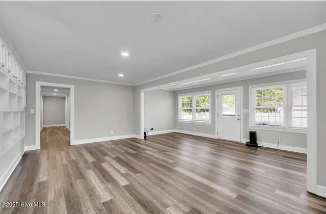 $307,000 | 159 Meadowbrook Lane, Warsaw, NC 28398