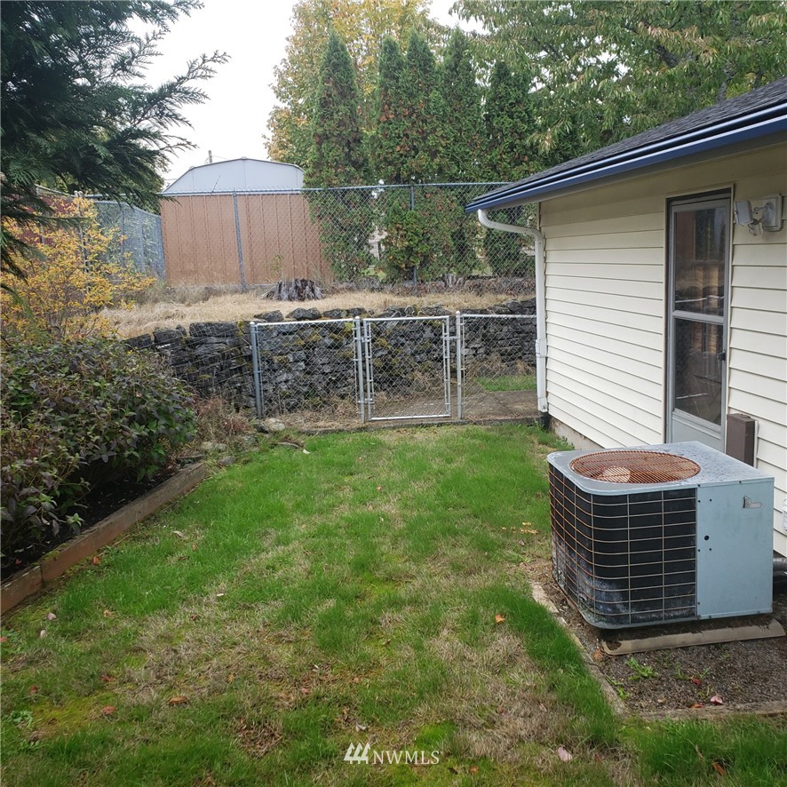 12519 Southeast 166th Street Renton, WA 98058 - Photo 19 of 21 Gallery Image 19