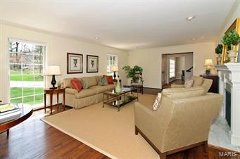5 Pebble Creek Road St. Louis, MO 63124 - Photo 7 of 28