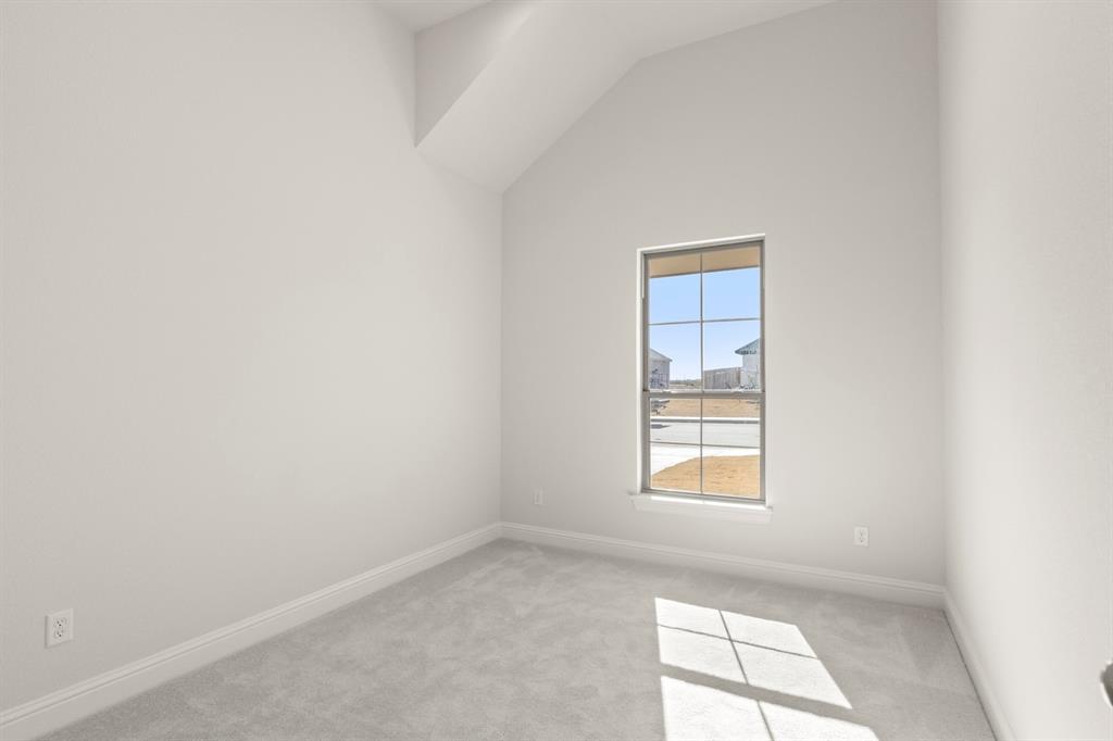 1320 Red Rock Road Hewitt, TX 76643 - Photo 28 of 37 Bedroom