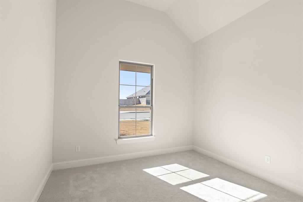 1320 Red Rock Road Hewitt, TX 76643 - Photo 30 of 37 Bedroom2
