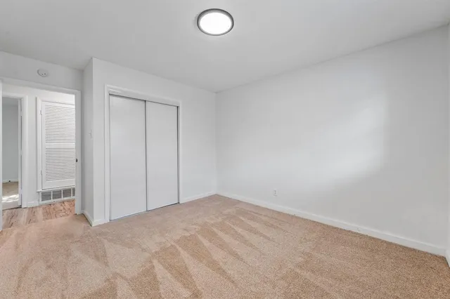 $400,000 | 600 Circleview Drive North, Hurst, TX 76054