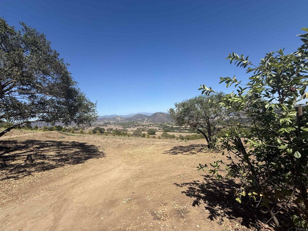 Hawks View Way Fallbrook, CA 92028 - Photo 6 of 36