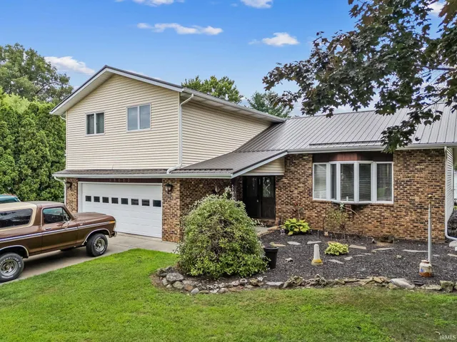 $310,000 | 59022 Timber Trail, Goshen, IN 46528