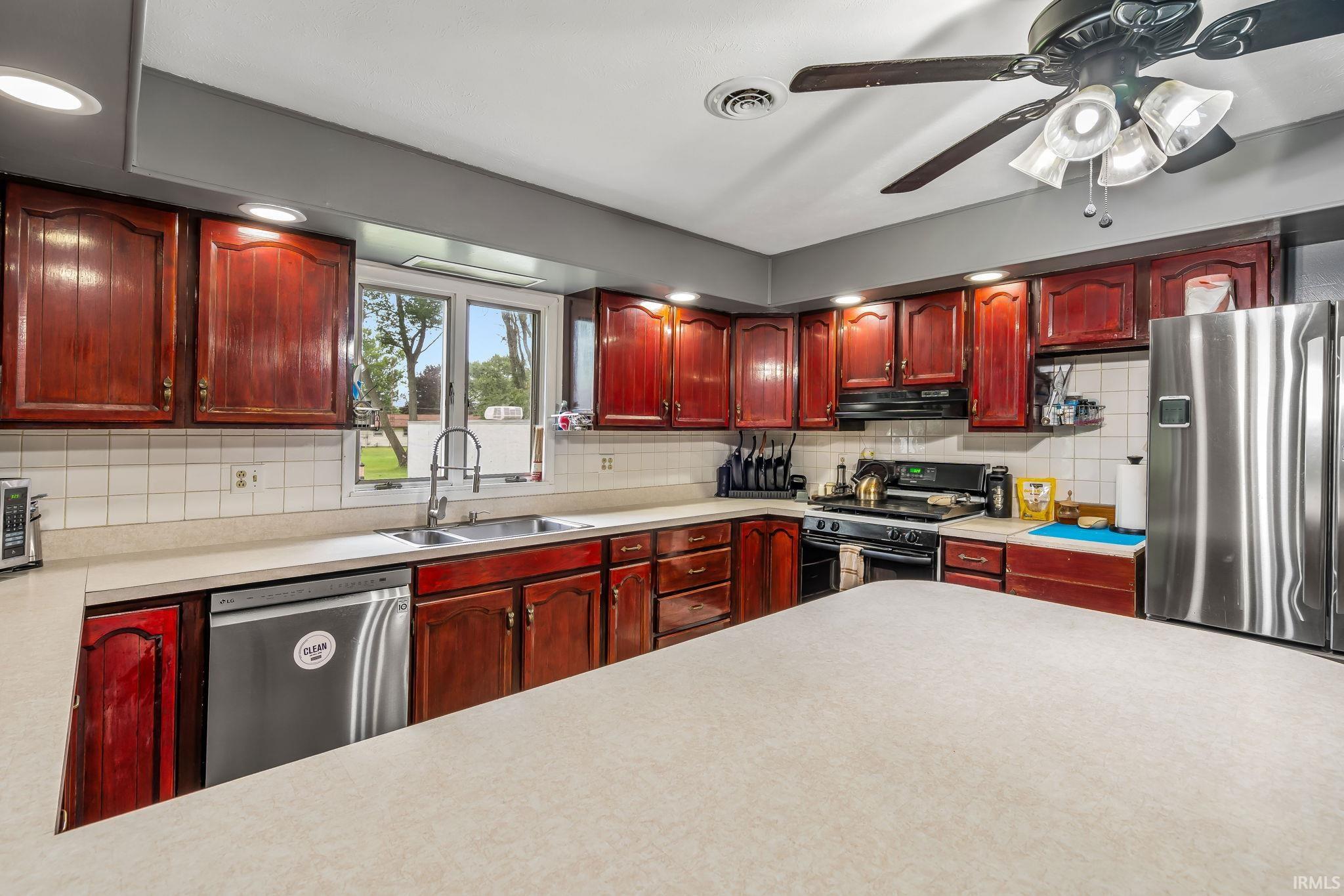 59022 Timber Trail Goshen, IN 46528 - Photo 9 of 29