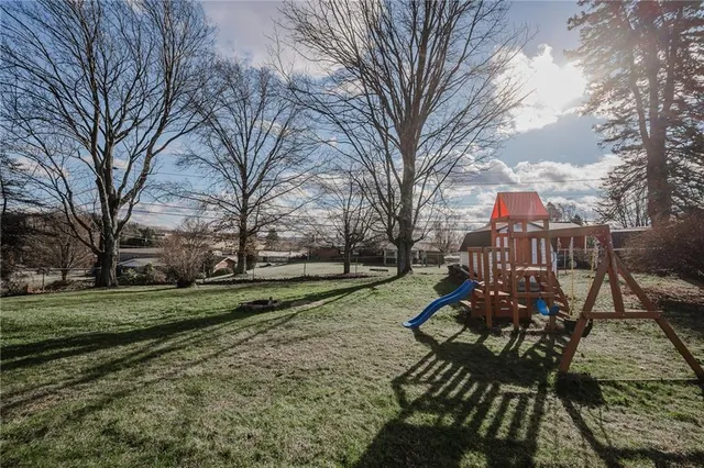 $265,000 | 2509 Oakland Avenue, Indiana, PA 15701