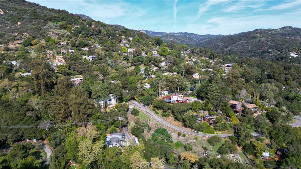 0 Cave Way Topanga, CA 90290 - Photo 9 of 14 a view of a city