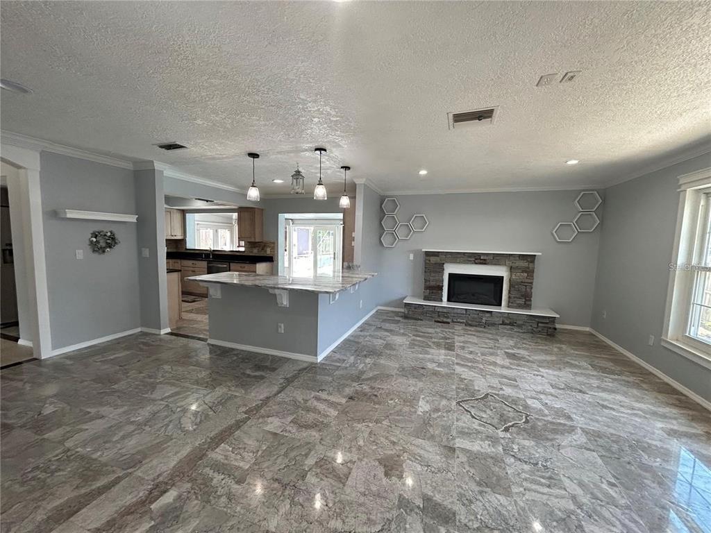 321 Ridgewood Street Altamonte Springs, FL 32701 - Photo 3 of 50 Gallery Image 3