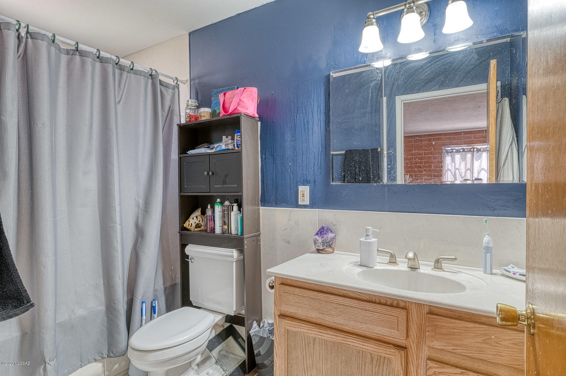 1634 West Roger Road Tucson, AZ 85705 - Photo 17 of 22