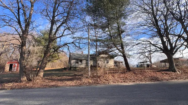 $90,000 | 17223 McGuire Ridge Road, Laurel, IN 47024