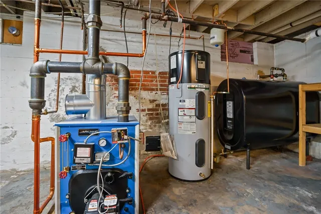 $479,900 | 58 Youngs Avenue, West Warwick, RI 02893