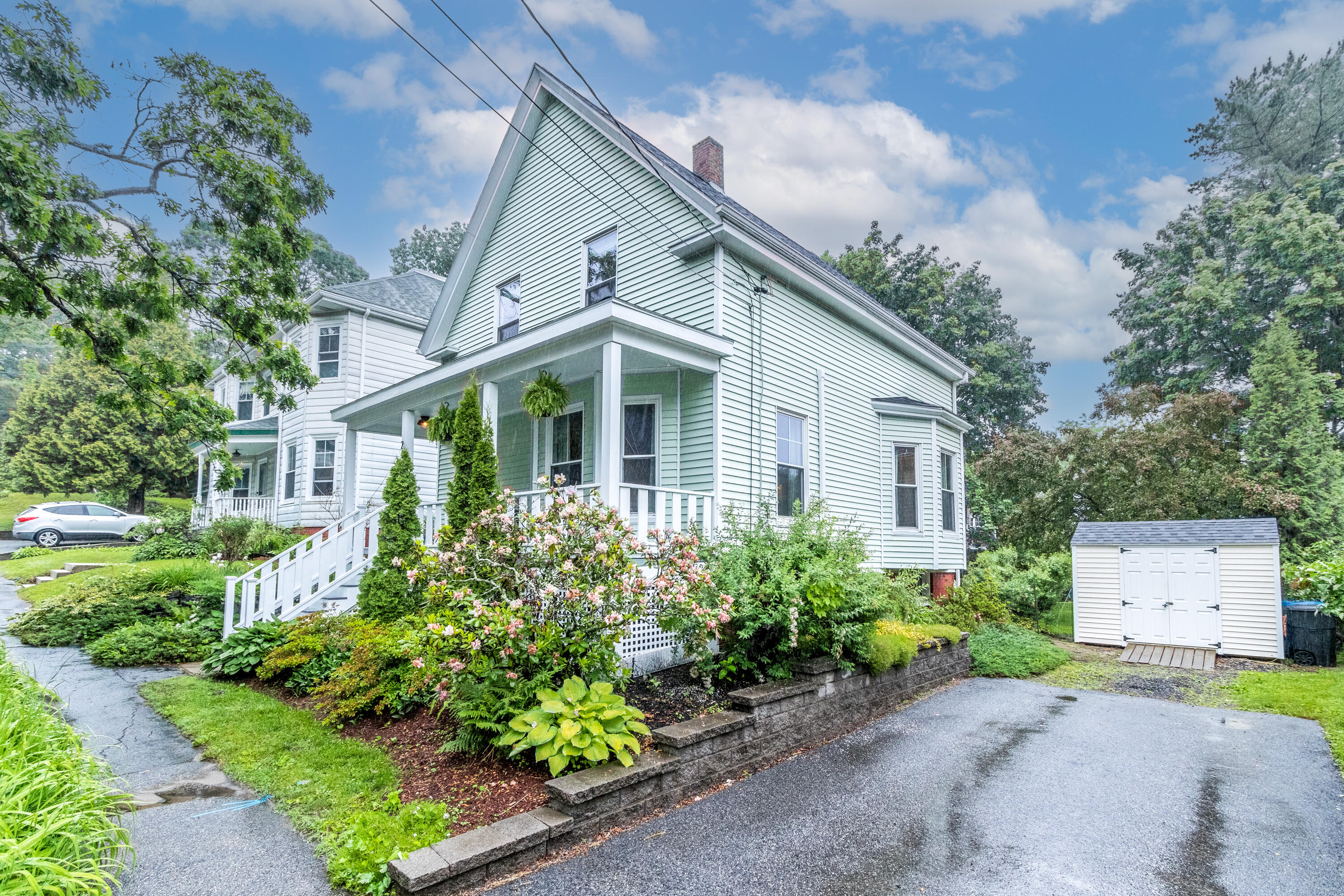 24 Belknap Street Portland, ME 04103 - Photo 3 of 64 20230613AM -71005