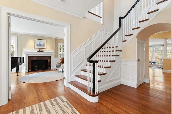 $3,150,000 | 209 Waltham Street, Lexington, MA 02421