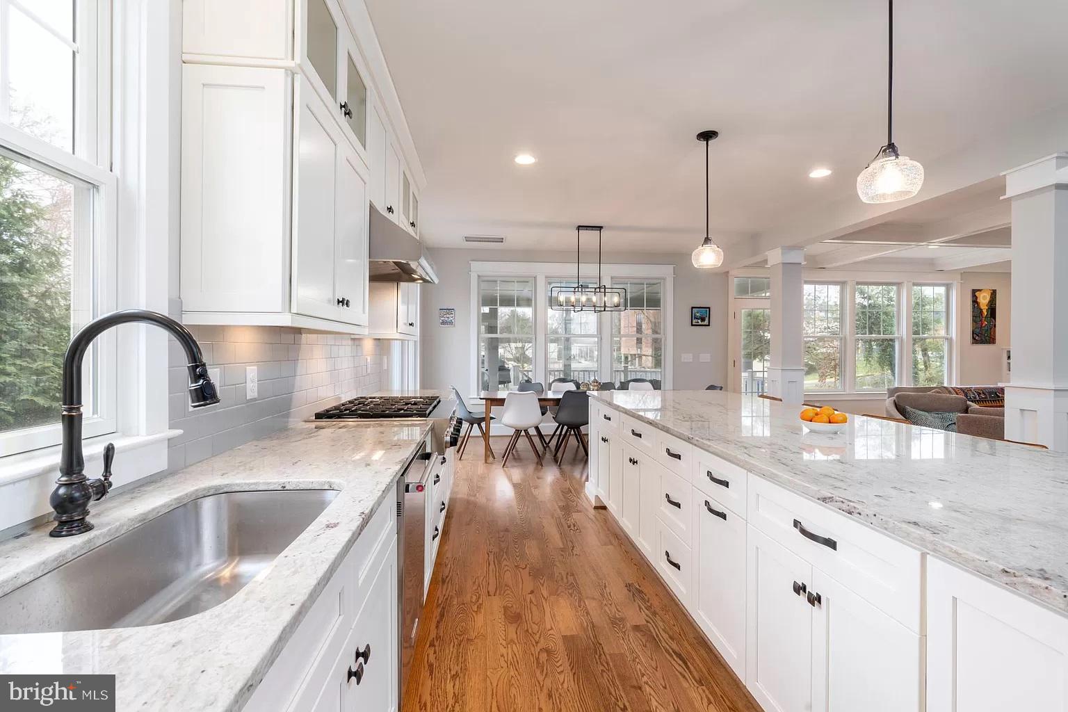 7106 Thrasher Road McLean, VA 22101 - Photo 8 of 37