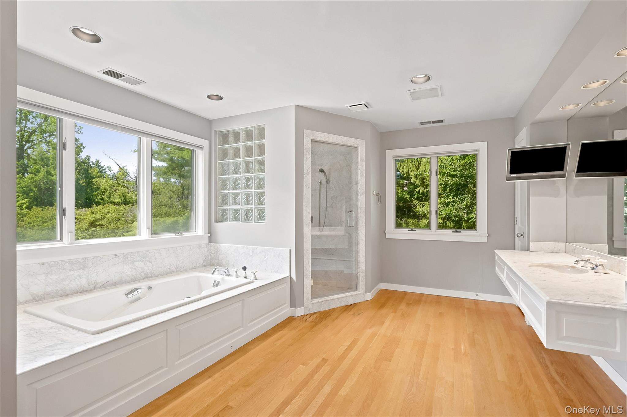 10 Beverly Road Purchase, NY 10577 - Photo 20 of 32