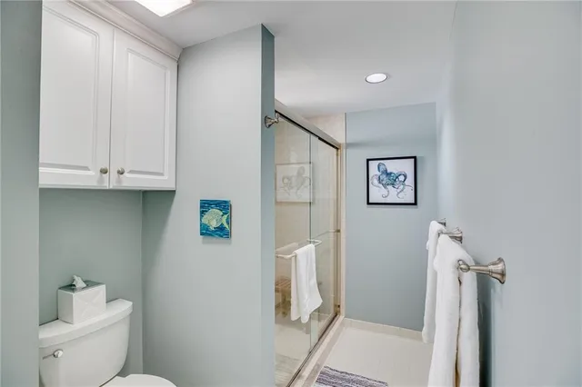 $8,500 | 1215 Winding Oaks Circle East, Unit 401, Vero Beach, FL 32963