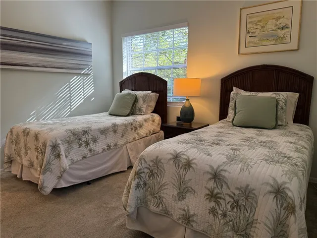 $8,500 | 1215 Winding Oaks Circle East, Unit 401, Vero Beach, FL 32963