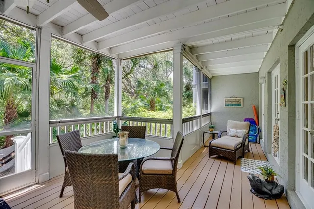 $8,500 | 1215 Winding Oaks Circle East, Unit 401, Vero Beach, FL 32963