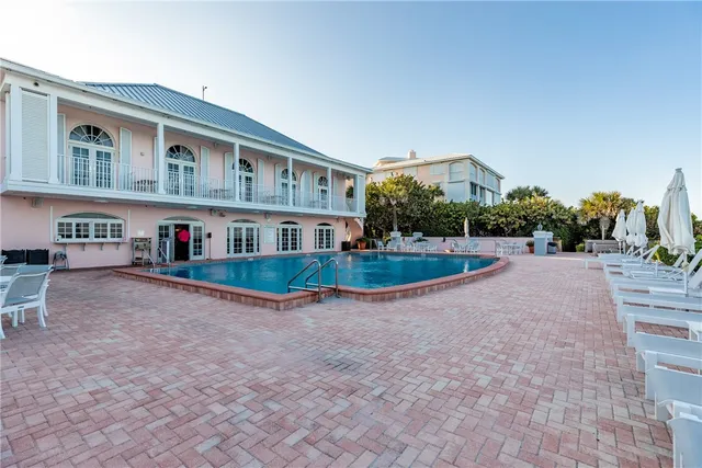 $8,500 | 1215 Winding Oaks Circle East, Unit 401, Vero Beach, FL 32963