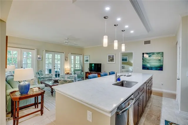 $8,500 | 1215 Winding Oaks Circle East, Unit 401, Vero Beach, FL 32963