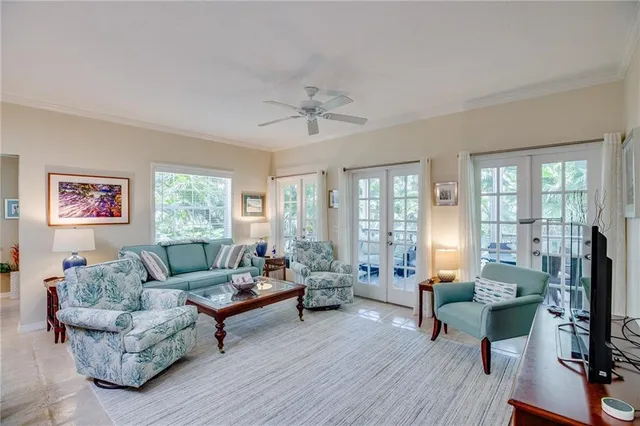 $8,500 | 1215 Winding Oaks Circle East, Unit 401, Vero Beach, FL 32963