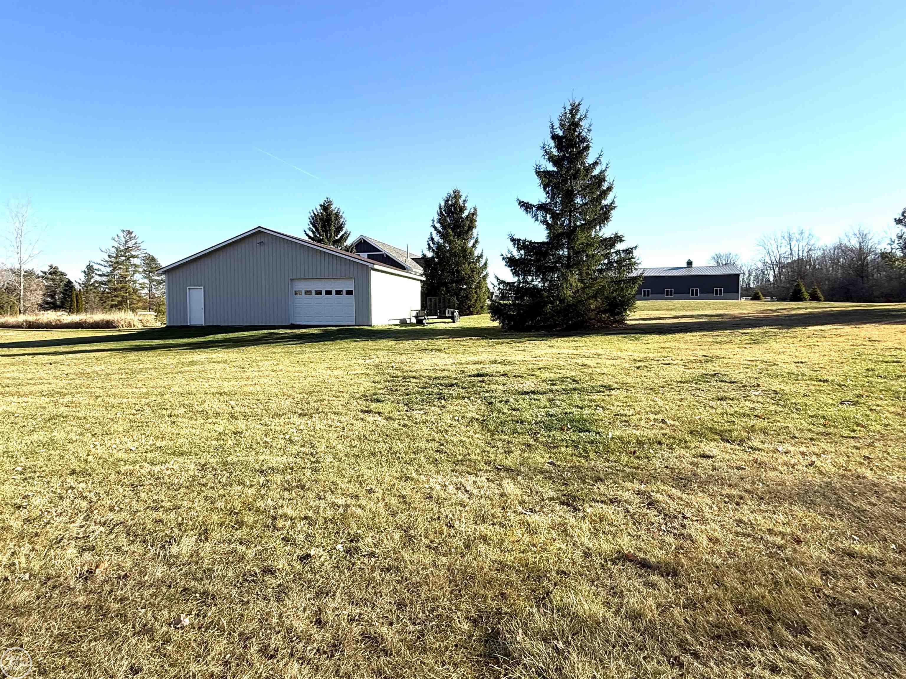 23720 Dayton Road Armada, MI 48005 - Photo 12 of 56