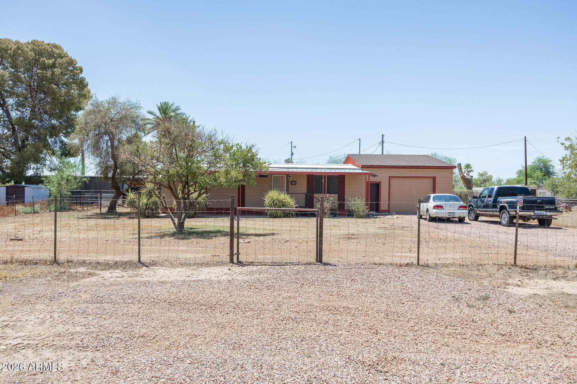 11822 North McGee Road Valley Farms, AZ 85191 - Photo 1 of 36 11822 N McGee - Front Center Street View