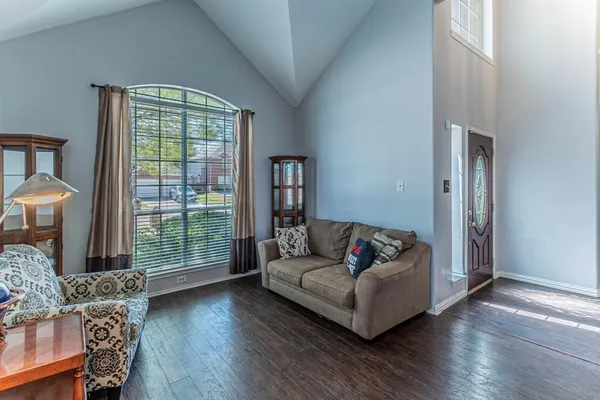 $590,000 | 600 Alpine Cove, Flower Mound, TX 75028