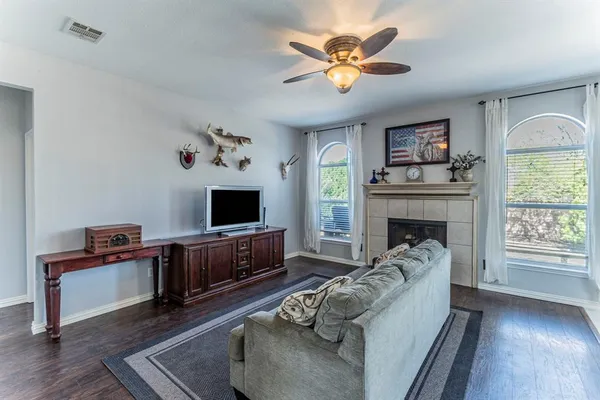$590,000 | 600 Alpine Cove, Flower Mound, TX 75028