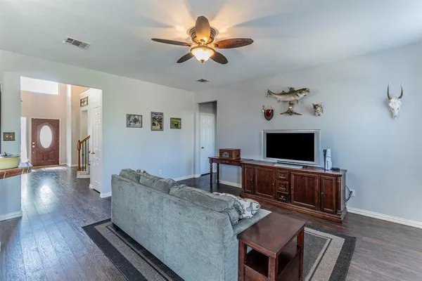 $590,000 | 600 Alpine Cove, Flower Mound, TX 75028