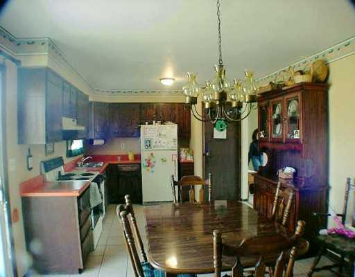 155 Renze Road Mount Pleasant, PA 15666 - Photo 2 of 4