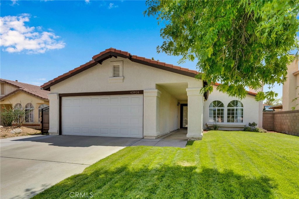 43916 Silver Bow Road Lancaster, CA 93535 - Photo 1 of 1 Exterior