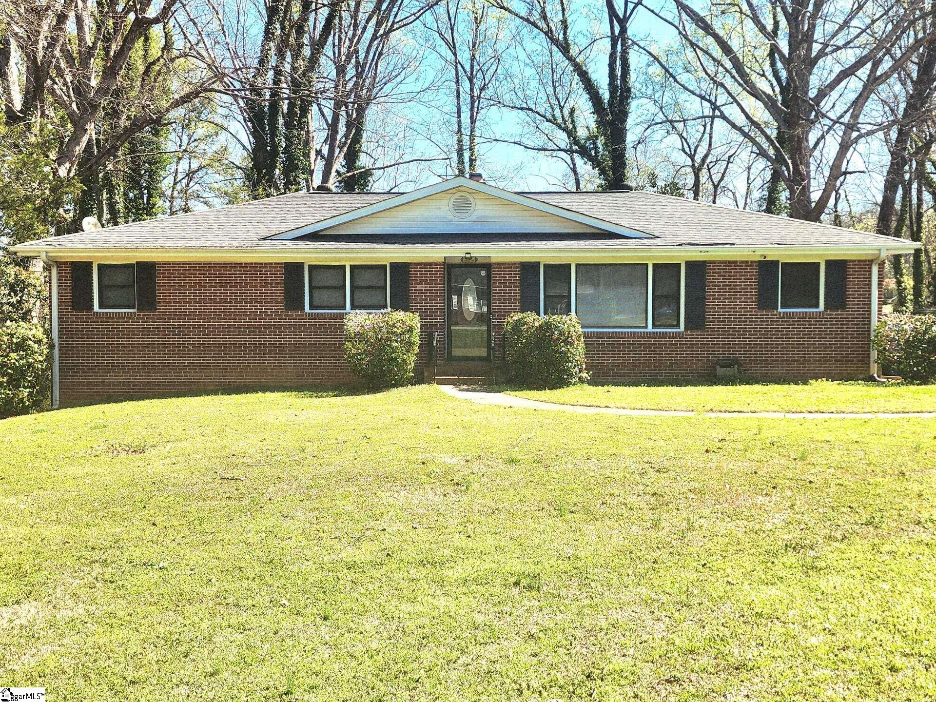 702 Central Avenue Mauldin, SC 29662 - Photo 1 of 50