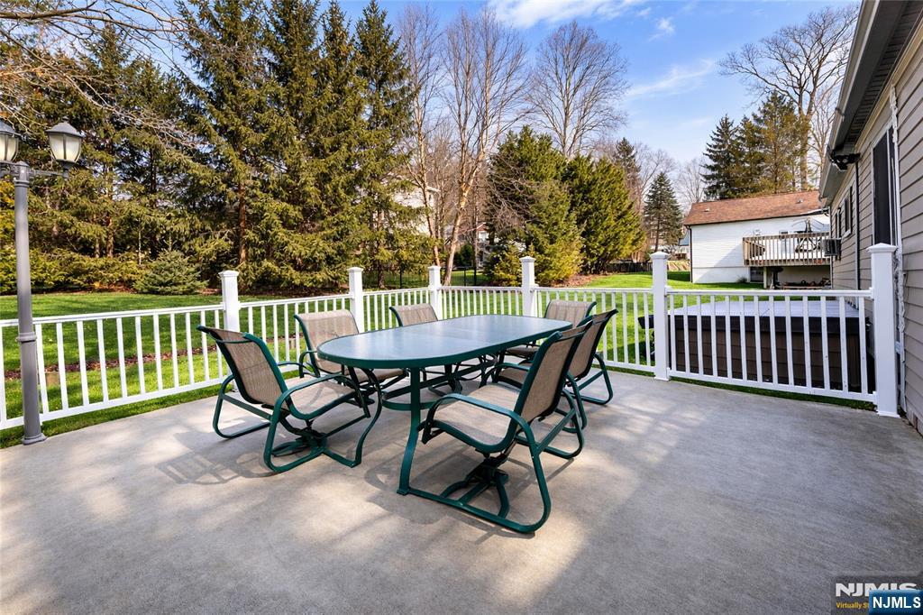 51 Sicomac Road North Haledon, NJ 07508 - Photo 21 of 23