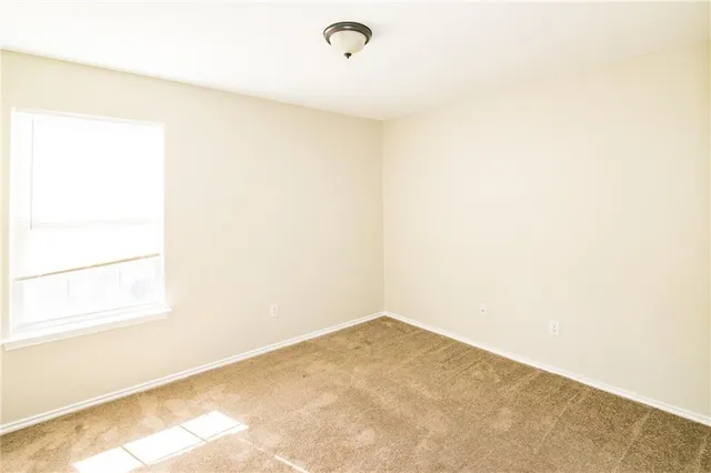 $1,900 | 8436 Fall Meadow Lane, Austin, TX 78747