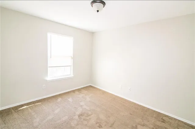 $1,900 | 8436 Fall Meadow Lane, Austin, TX 78747