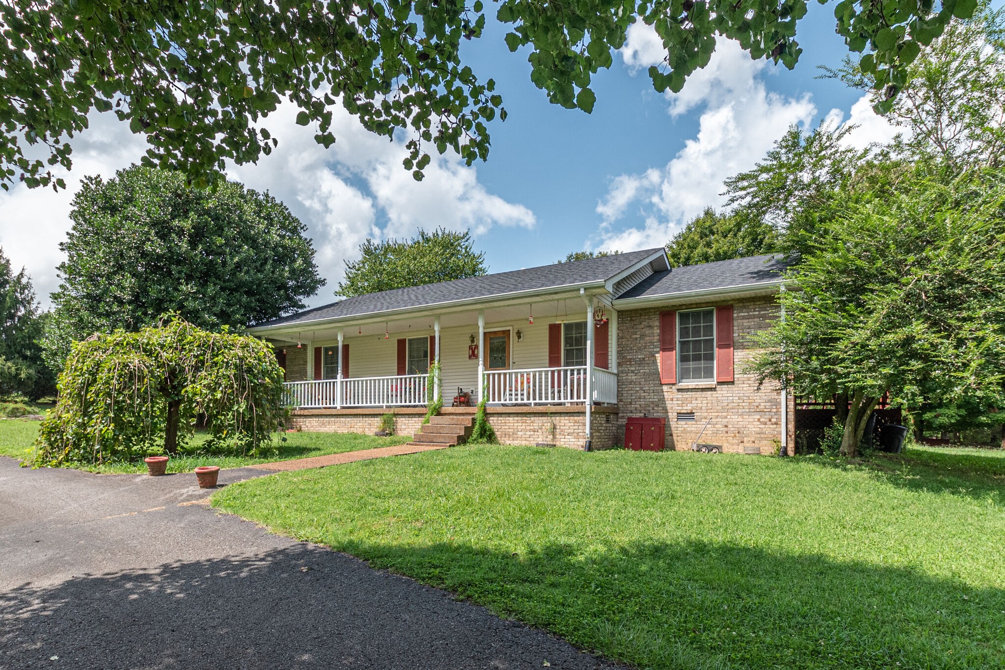 391 Parker Road Portland, TN 37148 - Photo 2 of 29 Gallery Image 2