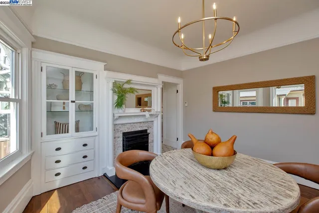 $895,000 | 3211 Madison Street, Alameda, CA 94501