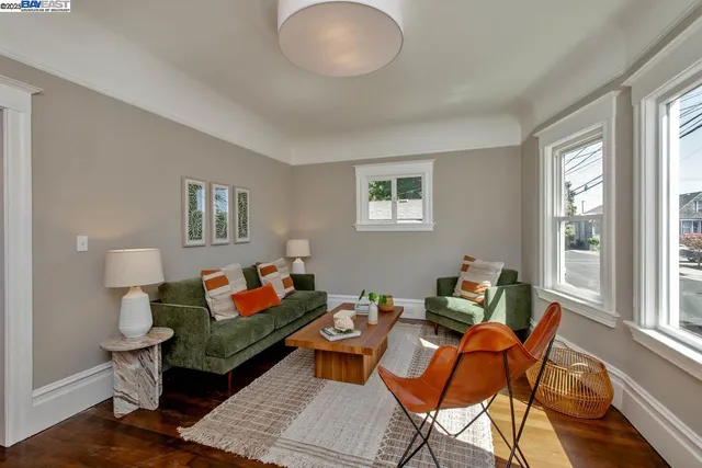 $895,000 | 3211 Madison Street, Alameda, CA 94501