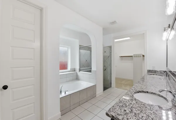 $579,999 | 6010 Green Meadows Lane, Katy, TX 77493